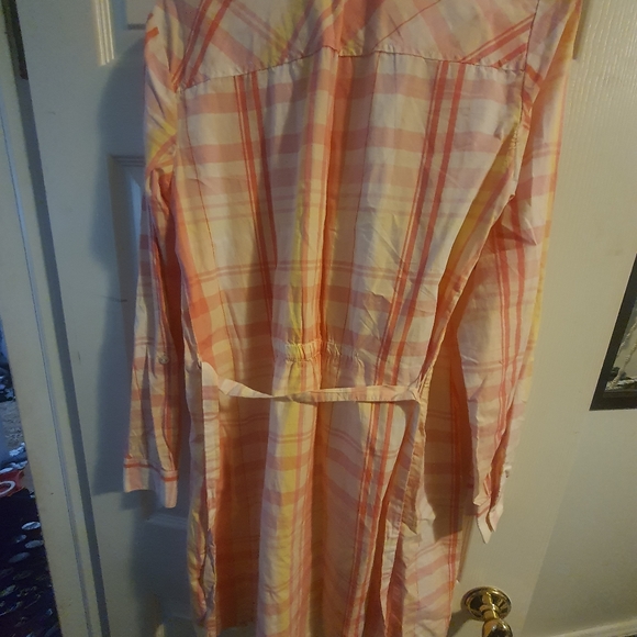 Dress shirts - Picture 5 of 15